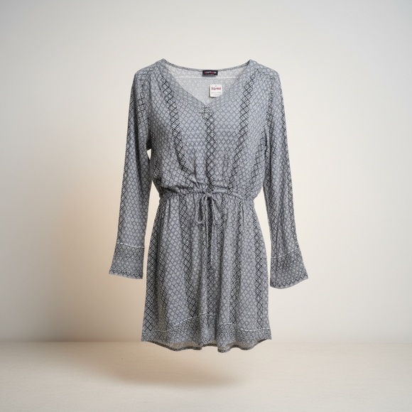 Chic Blue Patterned Mini Dress - Picture 2 of 3